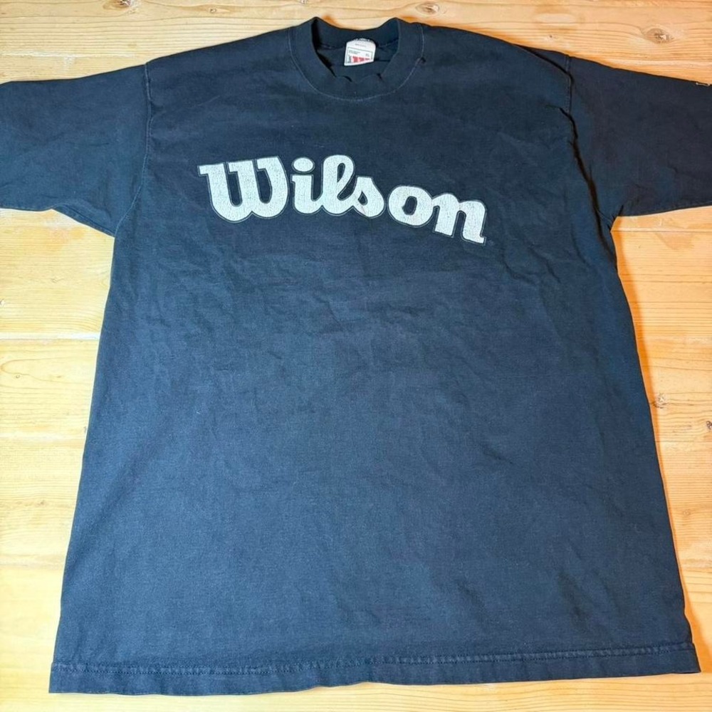 Wilson 90's vintage Black and white t-shirt. Single stitch